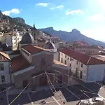 Dommu De Nannai Moro: Con Terrazza Casa vacanze *