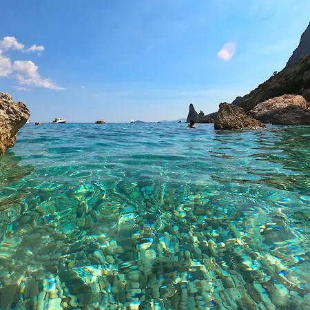 Dommu De Nannai Moro: Con Terrazza 바우네이