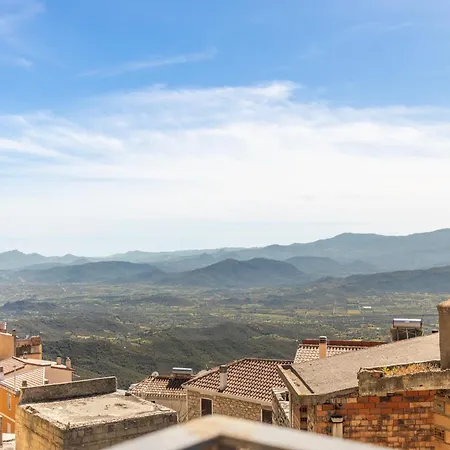 Dommu De Nannai Moro: Con Terrazza Casa de Férias Baunei